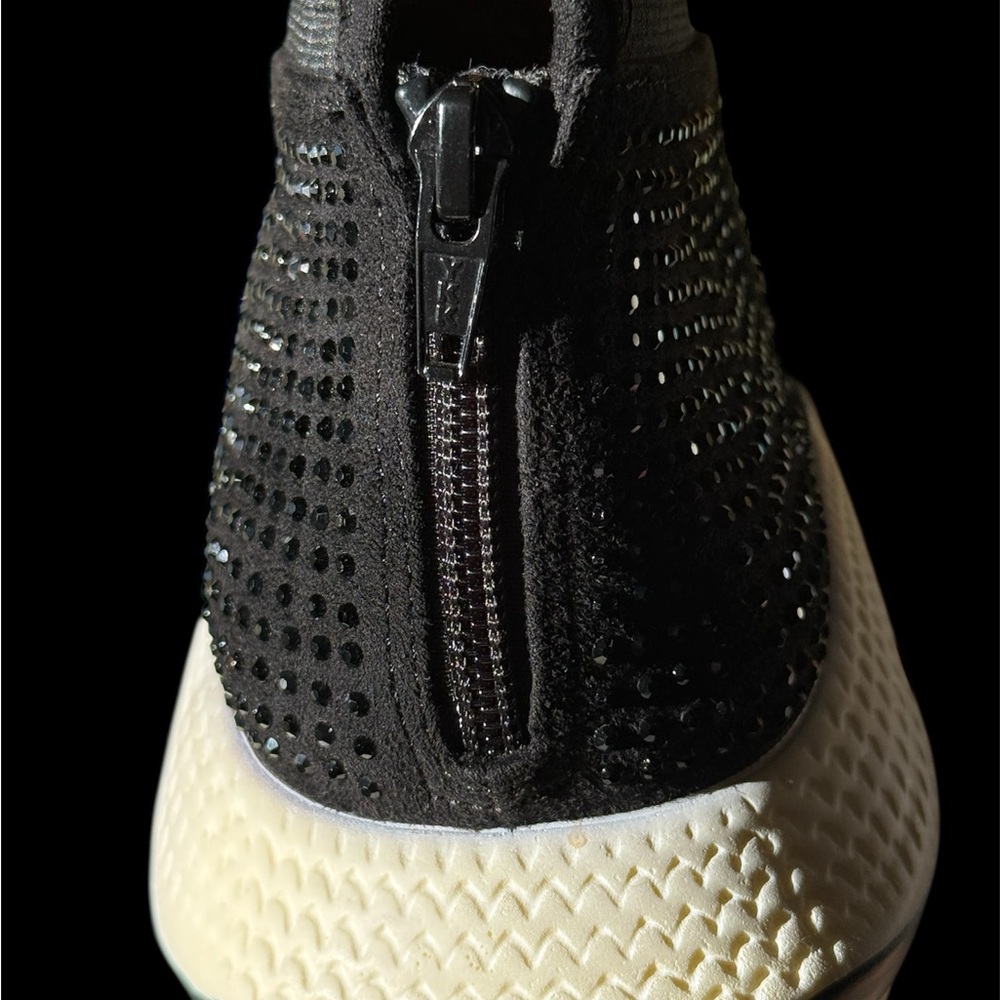 L'Amour Des Pieds Women's Black Slip-On Athletic Sneakers - Picture 4 of 6